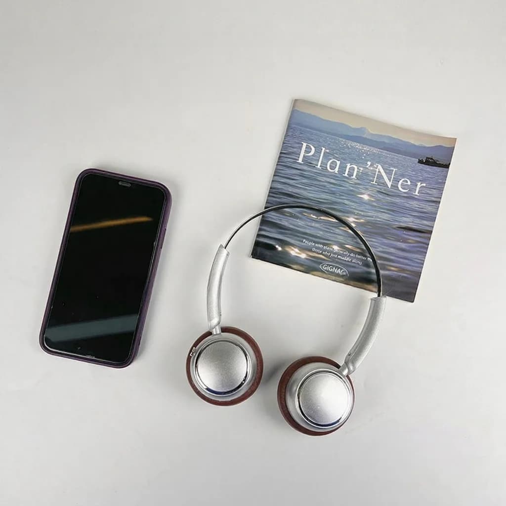 Ретро накладные беспроводные наушники с FM-радио и Bluetooth 5.4